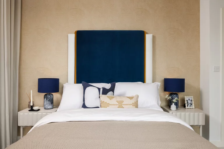 Image carousel 3545871 1770692686