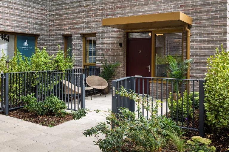 Image carousel 3545876 1770692687