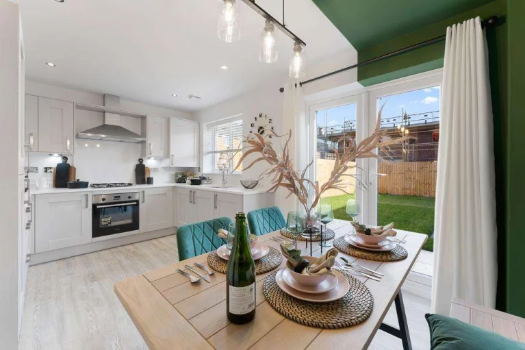 Image carousel 3549266 1771466460