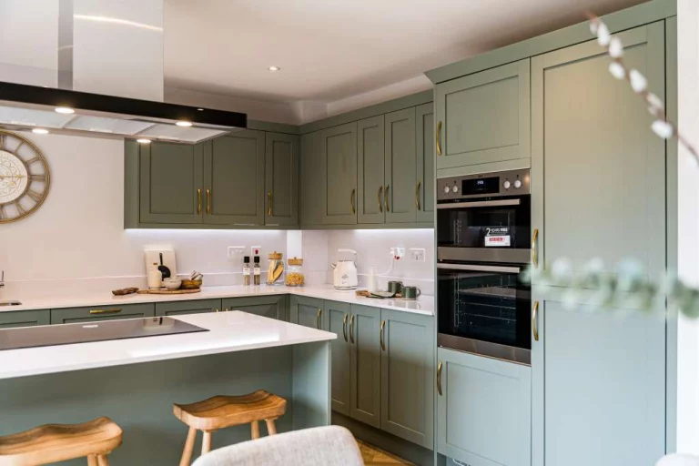 Image carousel 3549426 1771466487