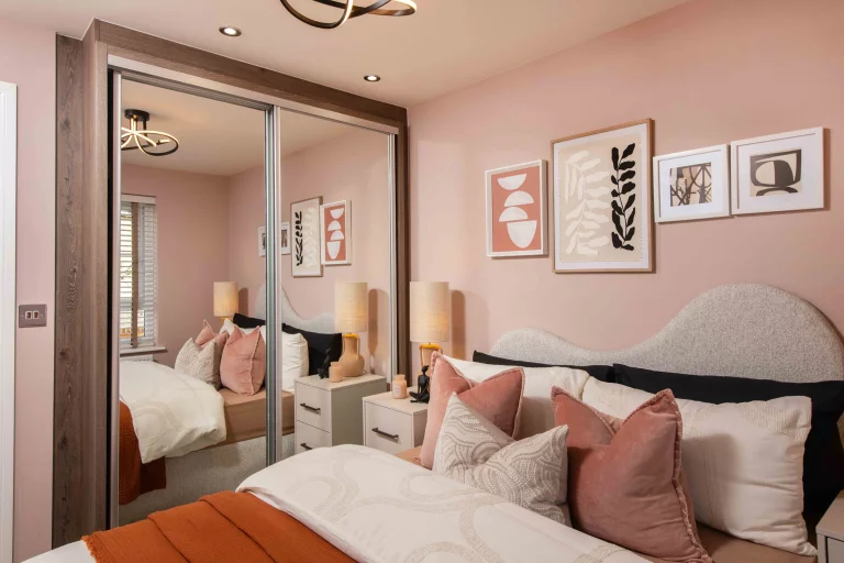 Image carousel 3551796 1772075090