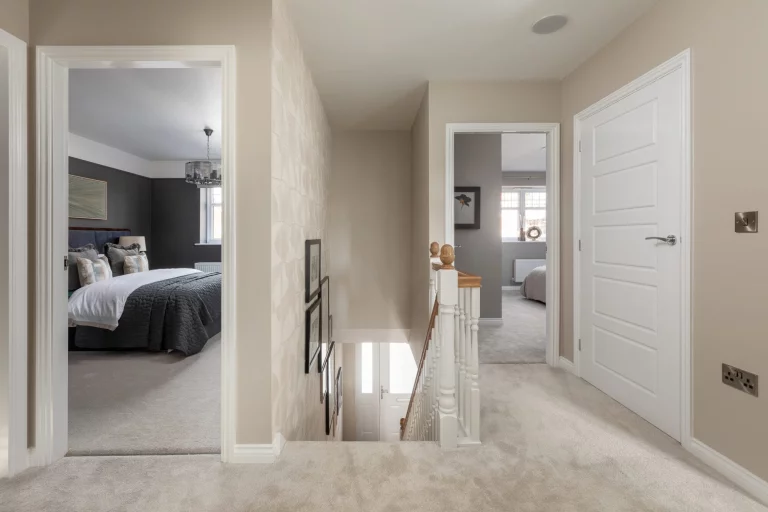 Image carousel 3551851 1772082078