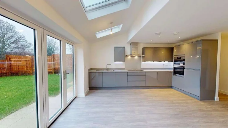 Image carousel 3552921 1772244106