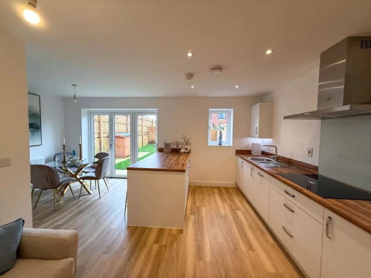 Image carousel 3553151 1772244113