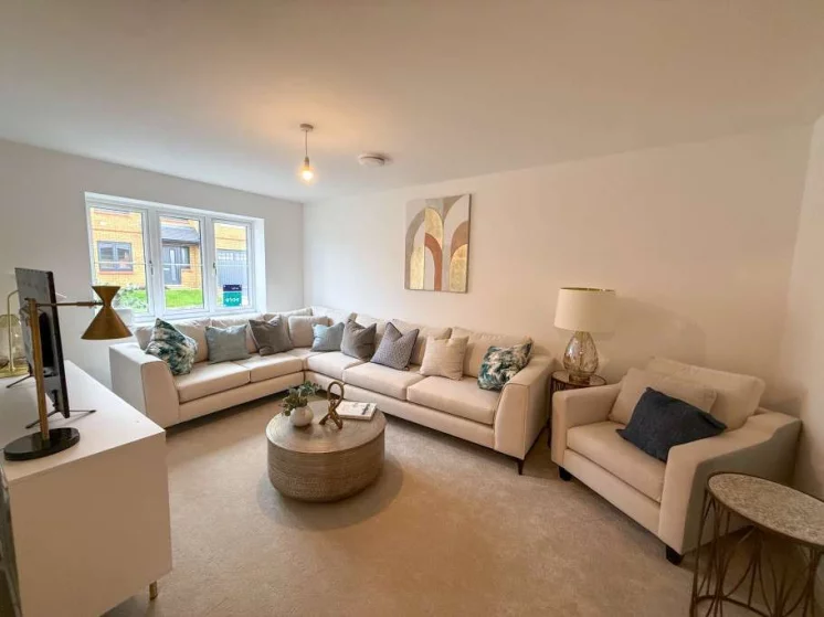 Image carousel 3553176 1772244114