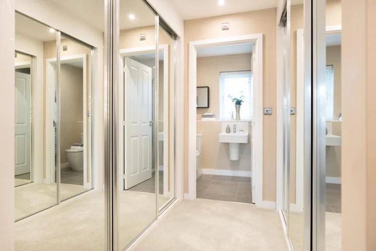 Image carousel 3554131 1772331098