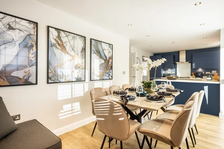 Image carousel 3554801 1772593385