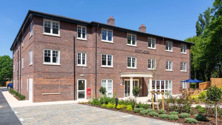 Image carousel 3554951 1772630023