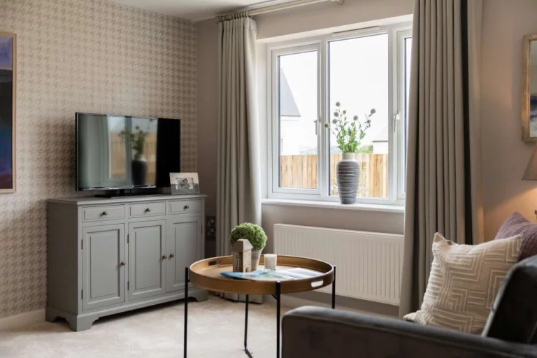 Image carousel 3554956 1772676074