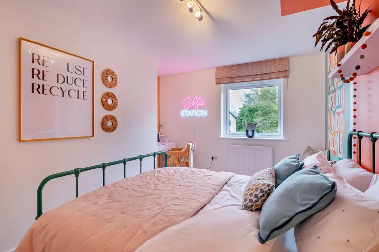 Image carousel 3557086 1773015295