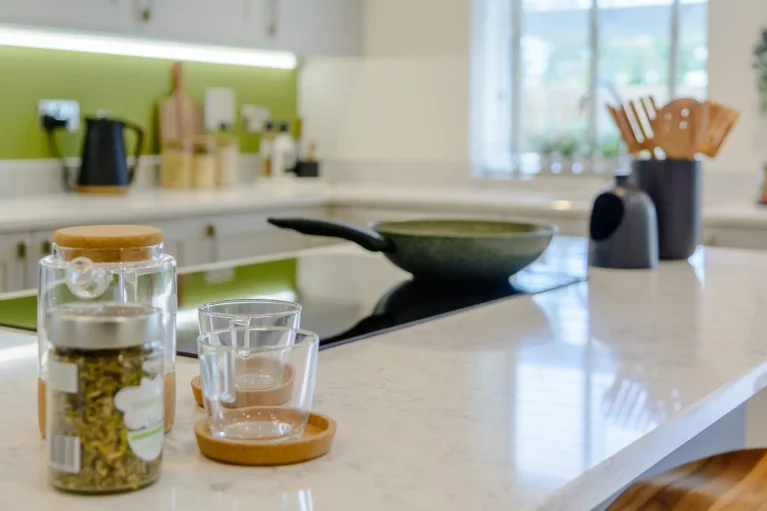 Image carousel 3557141 1773015676