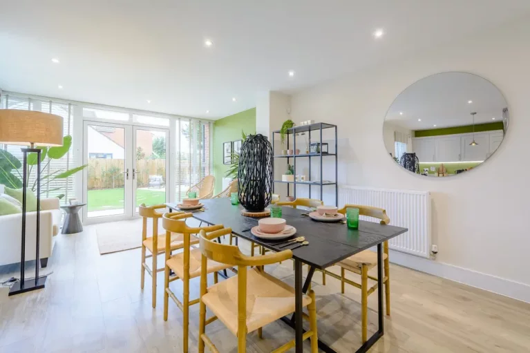 Image carousel 3557156 1773015703