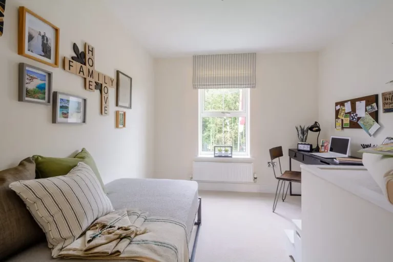 Image carousel 3557206 1773015793