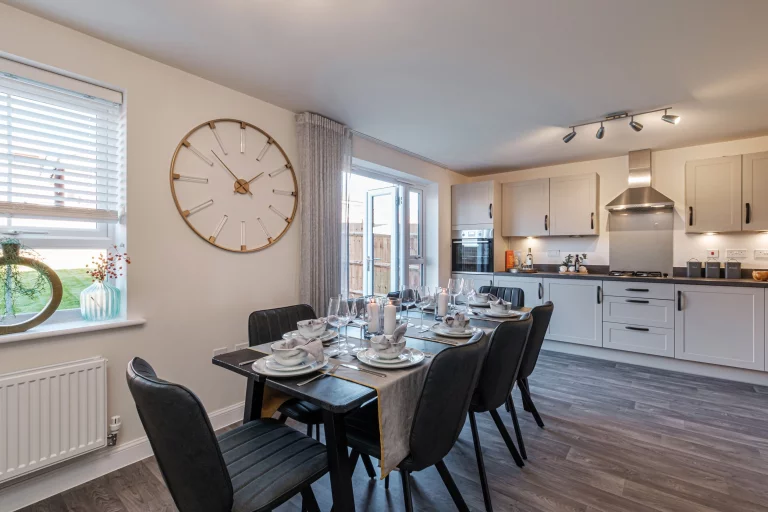 Image carousel 3558151 1773111815