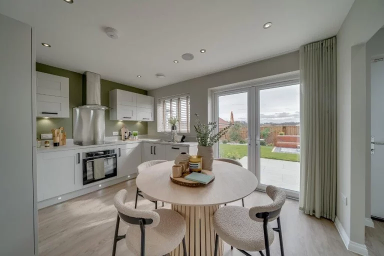 Image carousel 3558326 1773205254