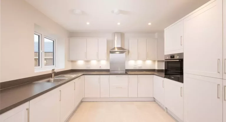 Image carousel 3558496 1773246915