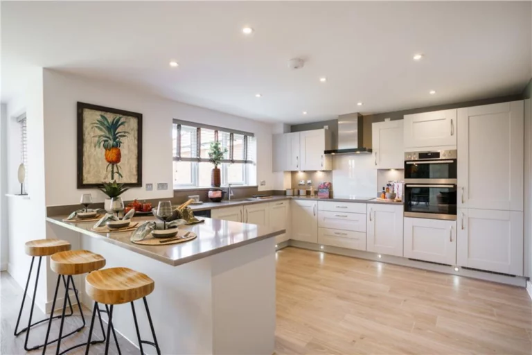 Image carousel 3559076 1773281953