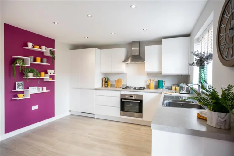 Image carousel 3559206 1773281964