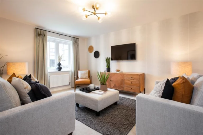 Image carousel 3559846 1773368526