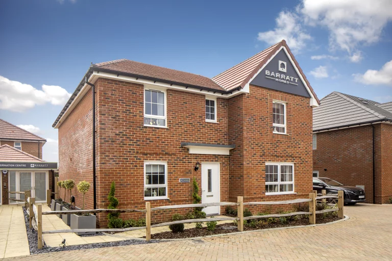 Image carousel 3559931 1773370822