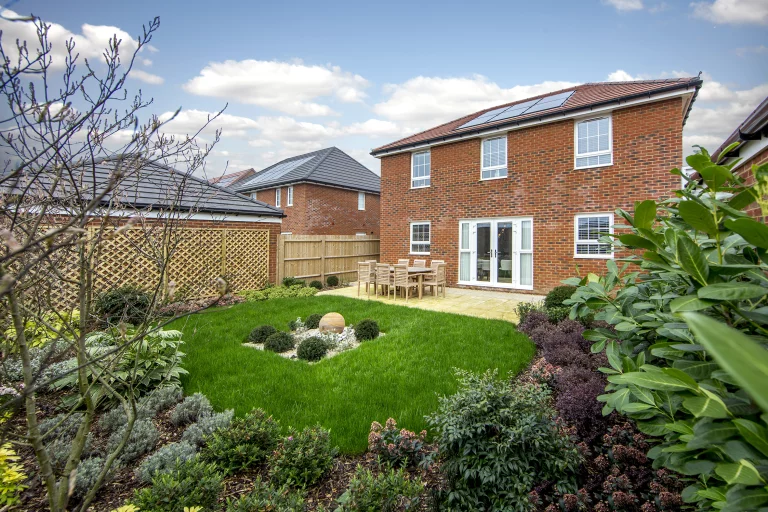 Image carousel 3559956 1773370826