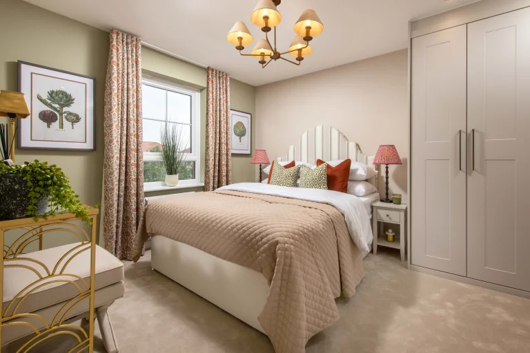 Image carousel 3559971 1773370848