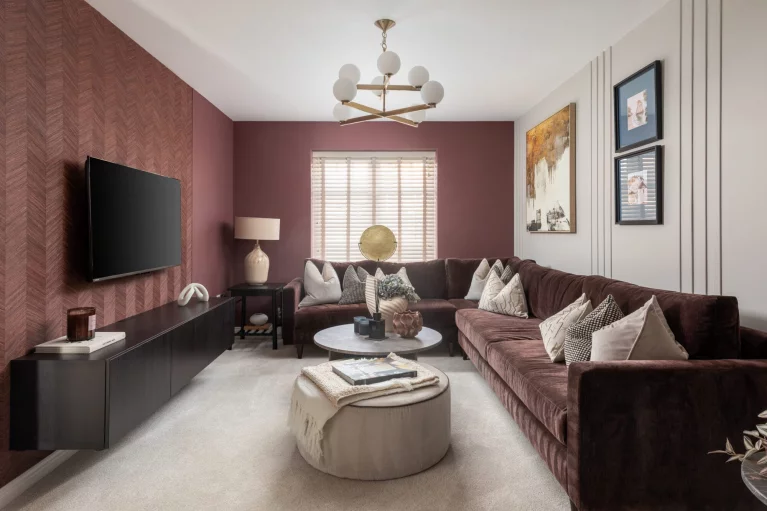 Image carousel 3560331 1773378064