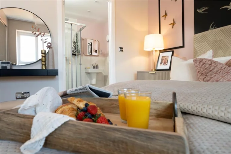 Image carousel 3560866 1773454208