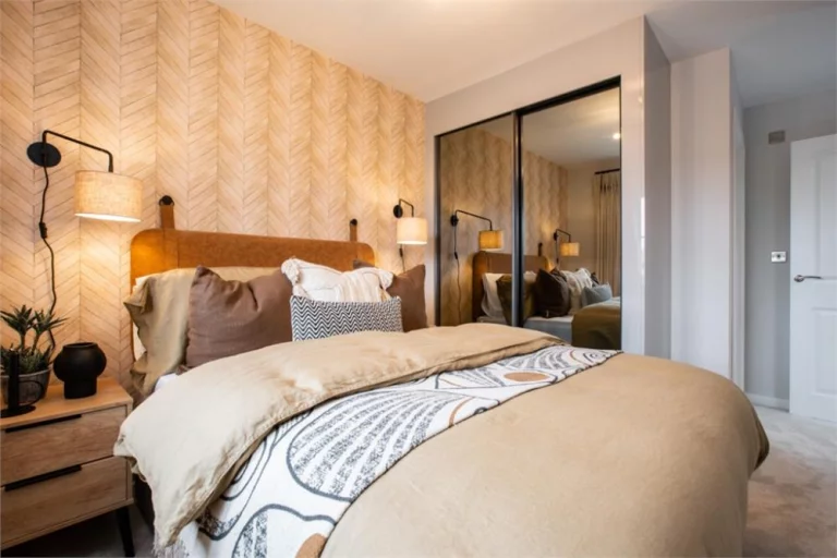 Image carousel 3561446 1773540590