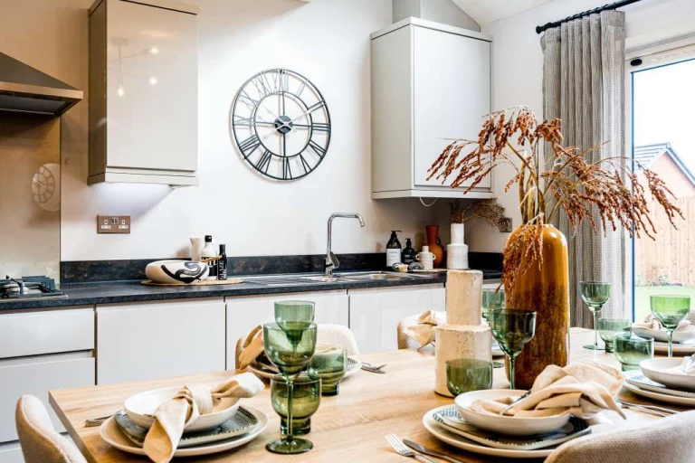 Image carousel 3562276 1773799277