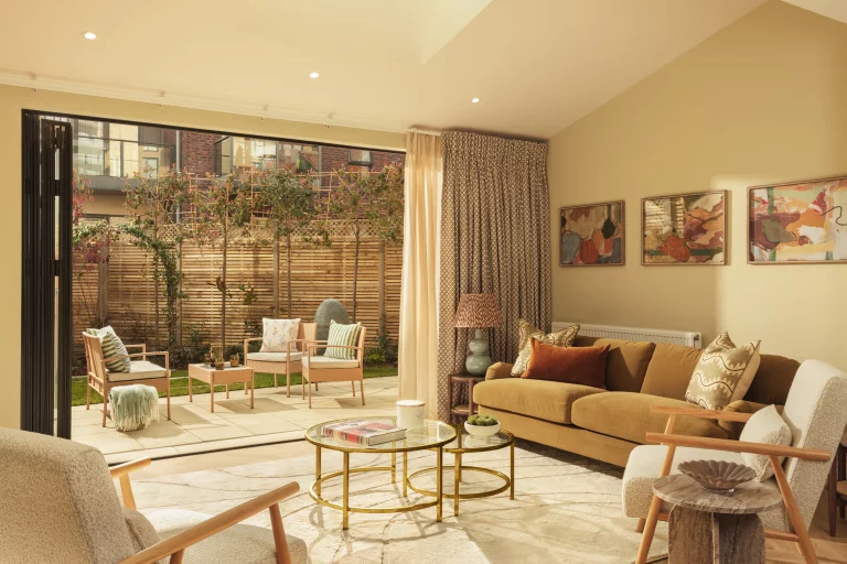 Image carousel 3562931 1773803019