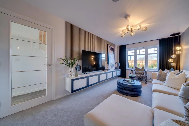 Image carousel 3563146 1773810060