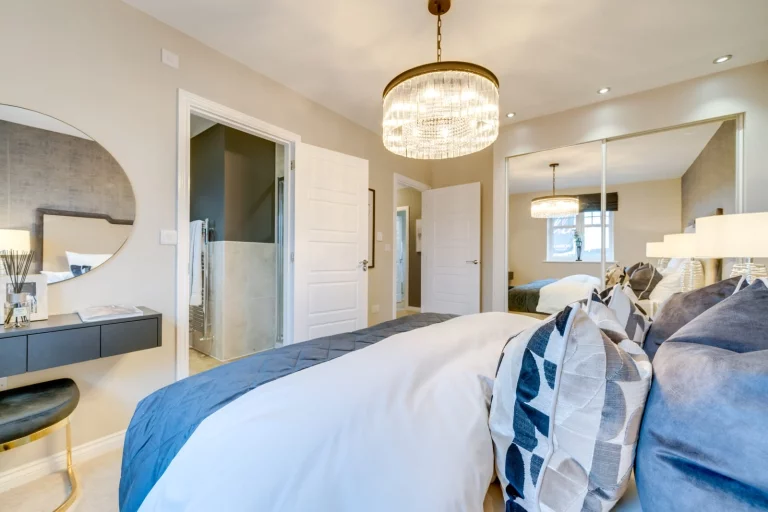 Image carousel 3563381 1773810069