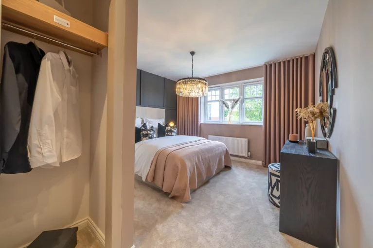 Image carousel 3563386 1773810069