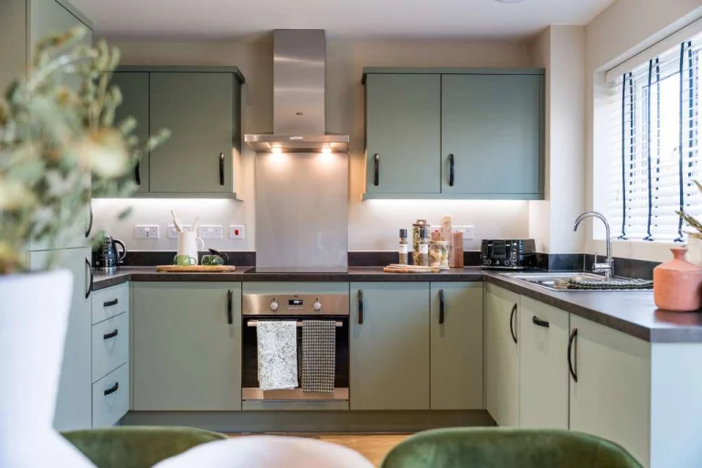 Image carousel 3563606 1773885683