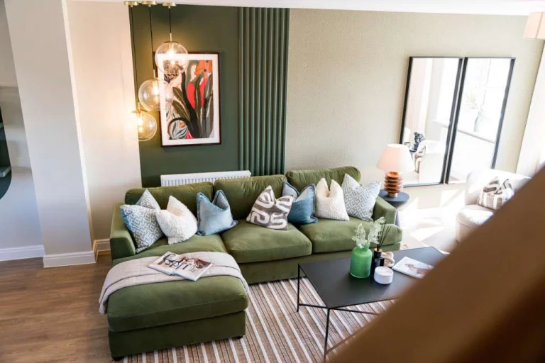 Image carousel 3563651 1773885684