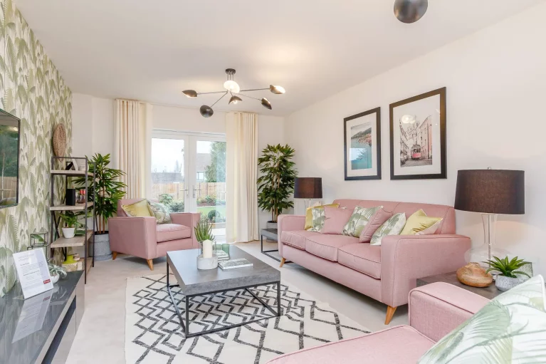 Image carousel 3566281 1774256202