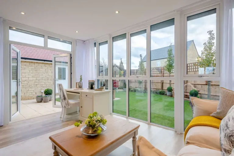 Image carousel 3566291 1774256220