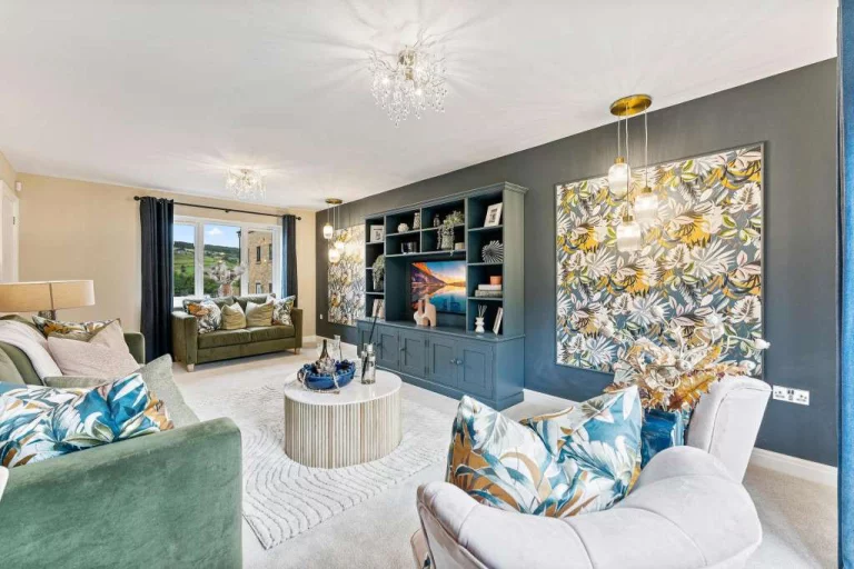 Image carousel 3568276 1774663268