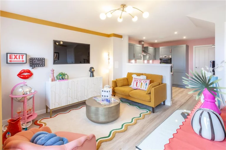 Image carousel 3568501 1774663679