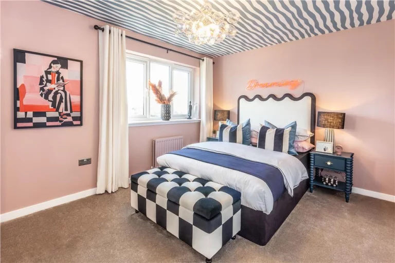 Image carousel 3568501 1776218836