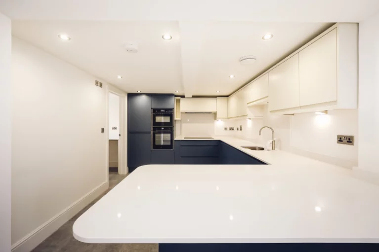 Image carousel 3569686 1774858743