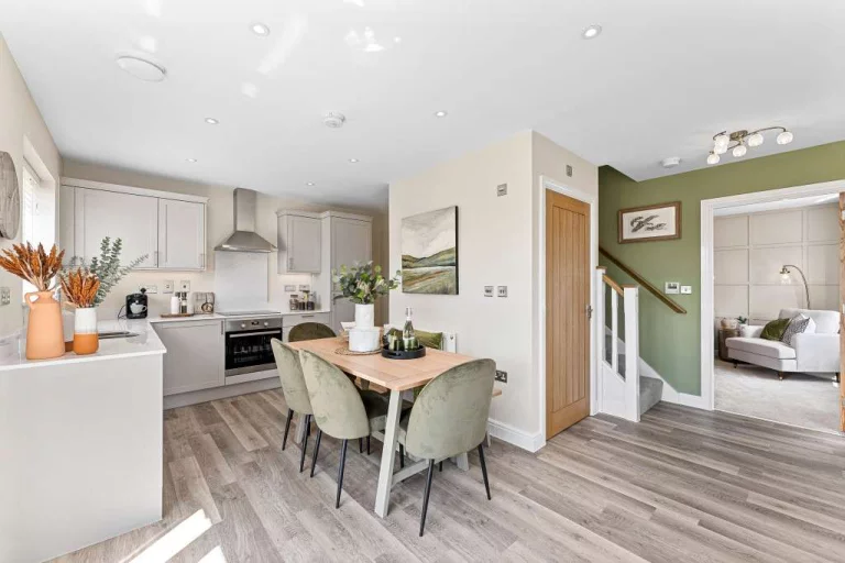 Image carousel 3570731 1775095255