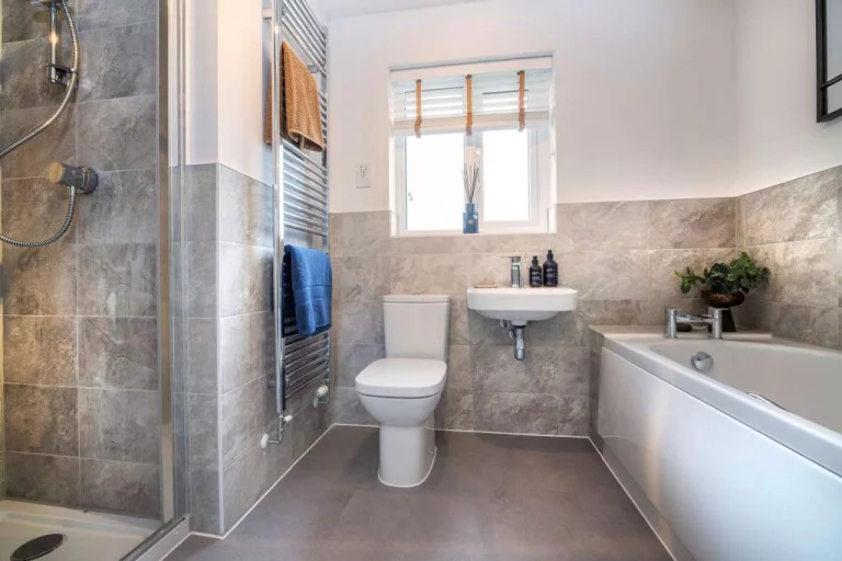 Image carousel 3570906 1775095258