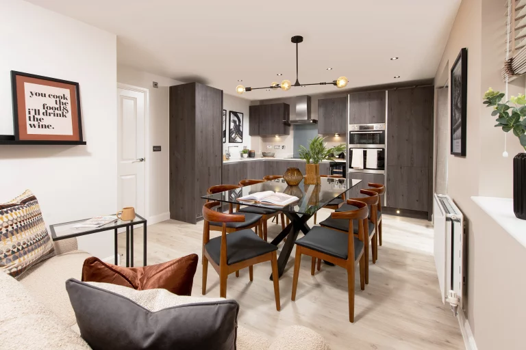 Image carousel 3572556 1775271767