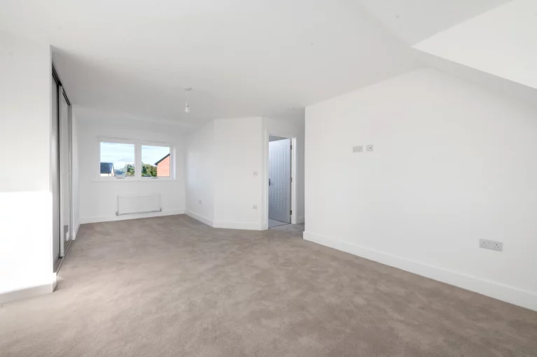 Image carousel 3572846 1775500140