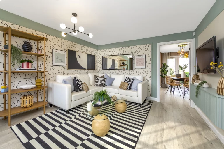 Image carousel 3573971 1775703616