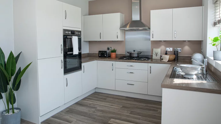 Image carousel 3574666 1775822693