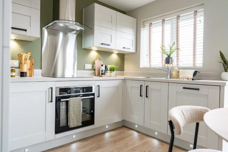 Image carousel 3575666 1775883684