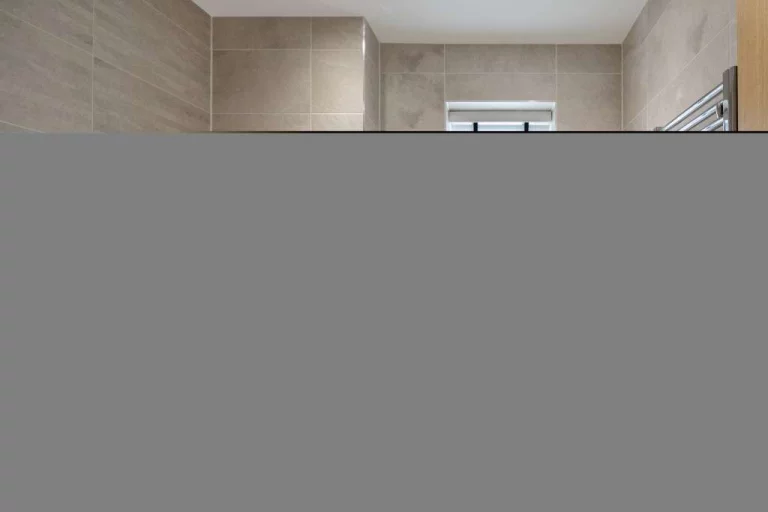 Image carousel 3575966 1776132088